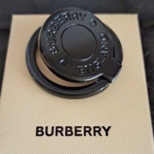 Burberry Phone ring